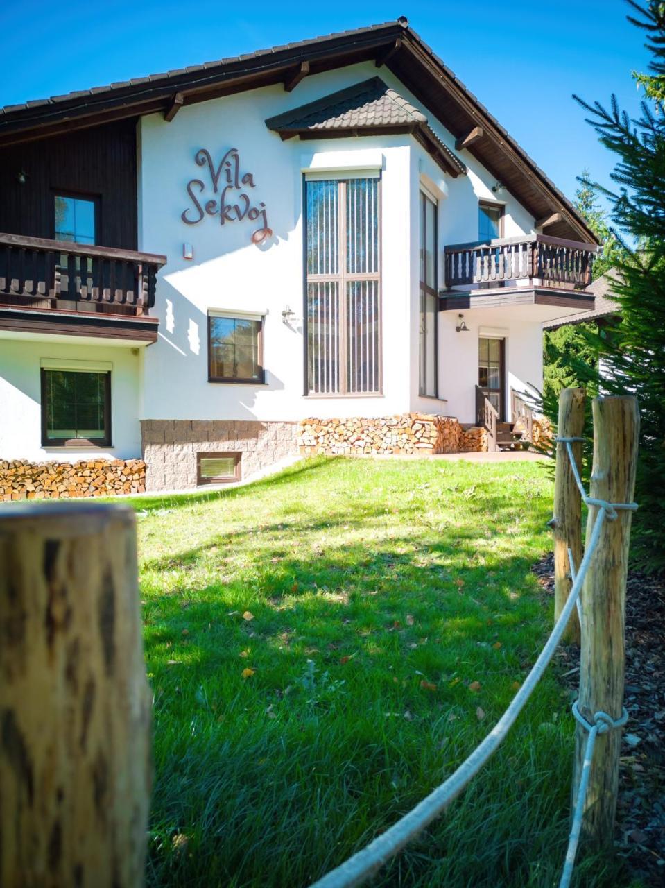 Vila Sekvoj Harrachov Esterno foto