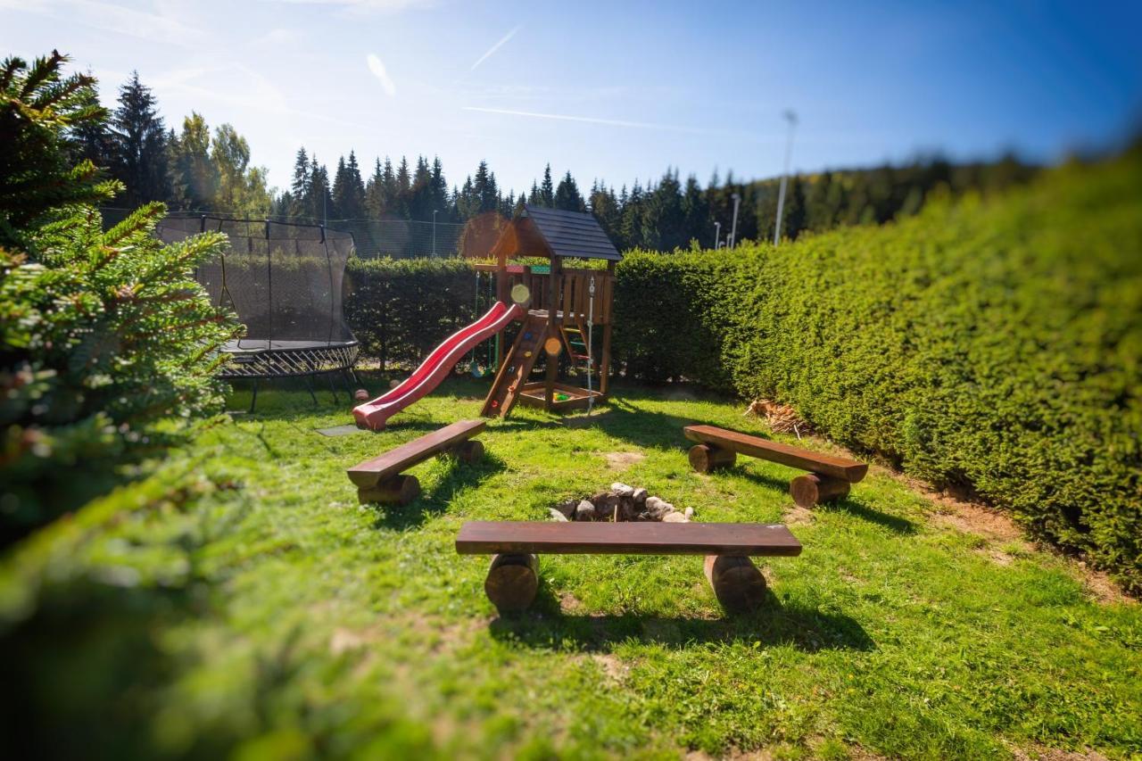 Vila Sekvoj Harrachov Esterno foto